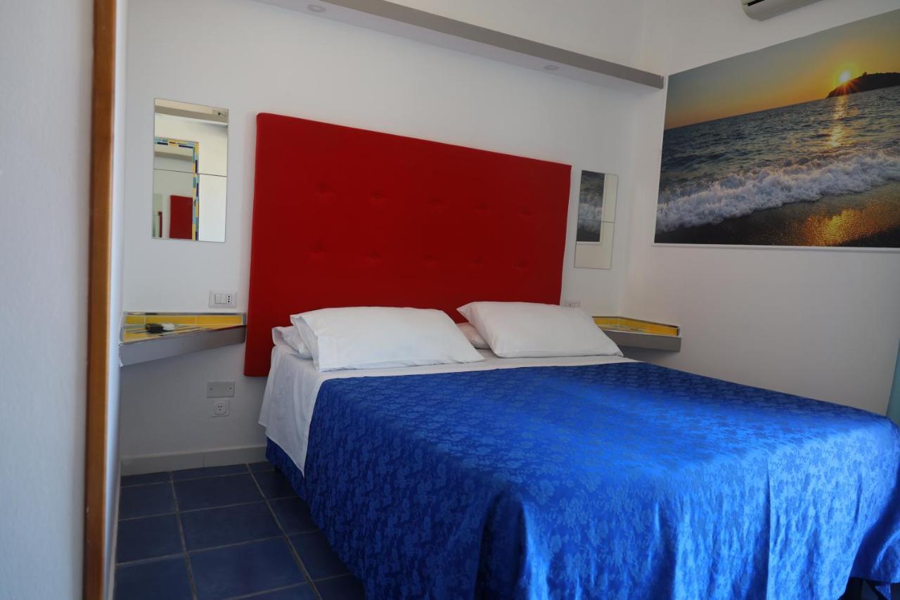 Hotel Cristina Diamante Extérieur photo