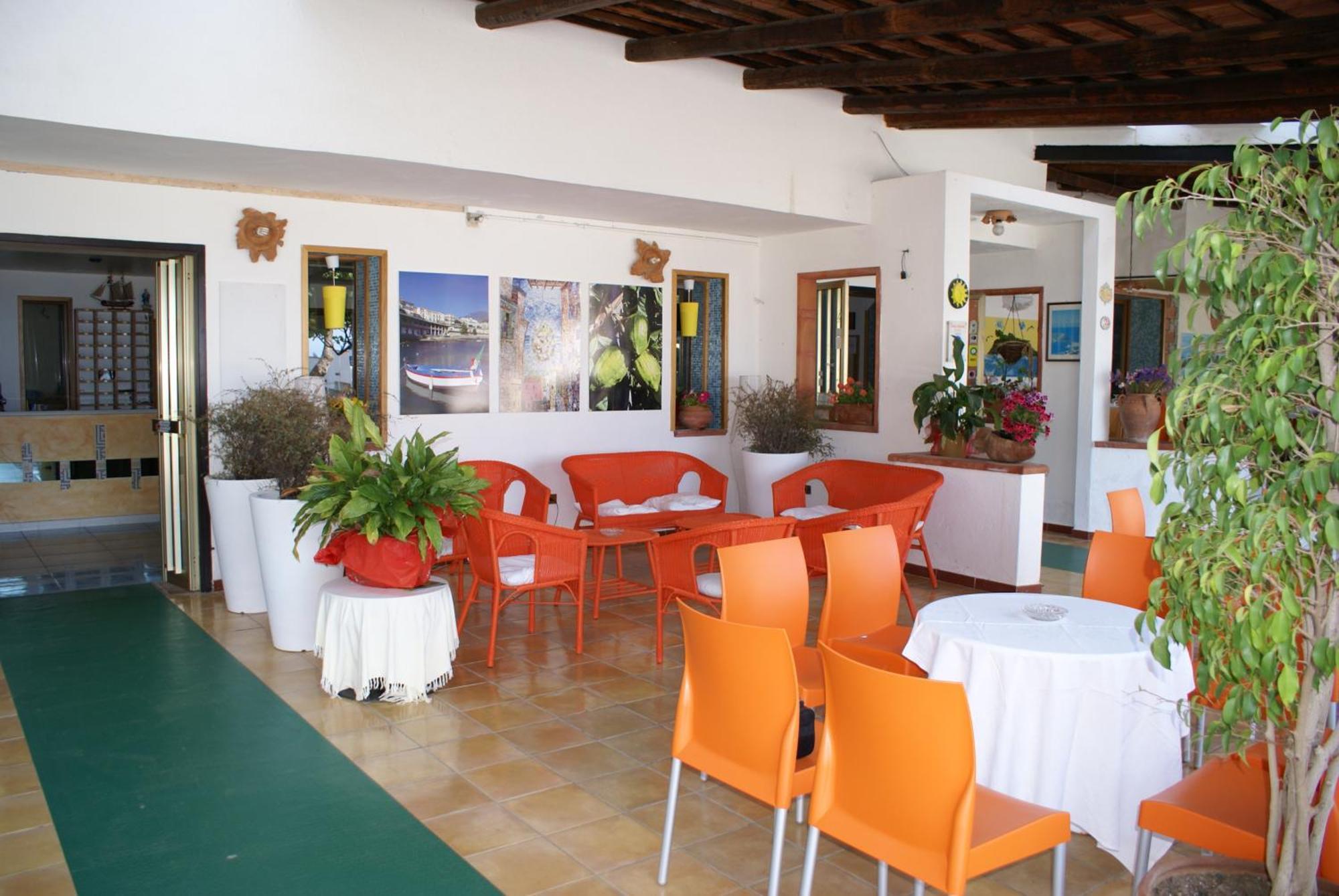 Hotel Cristina Diamante Extérieur photo
