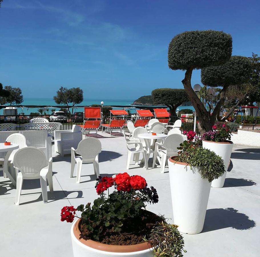 Hotel Cristina Diamante Extérieur photo